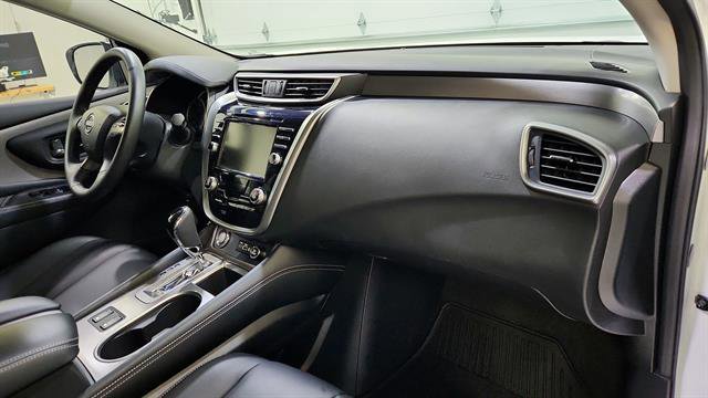 Certified 2024 Nissan Murano SV w/ SV Midnight Edition Package image 24