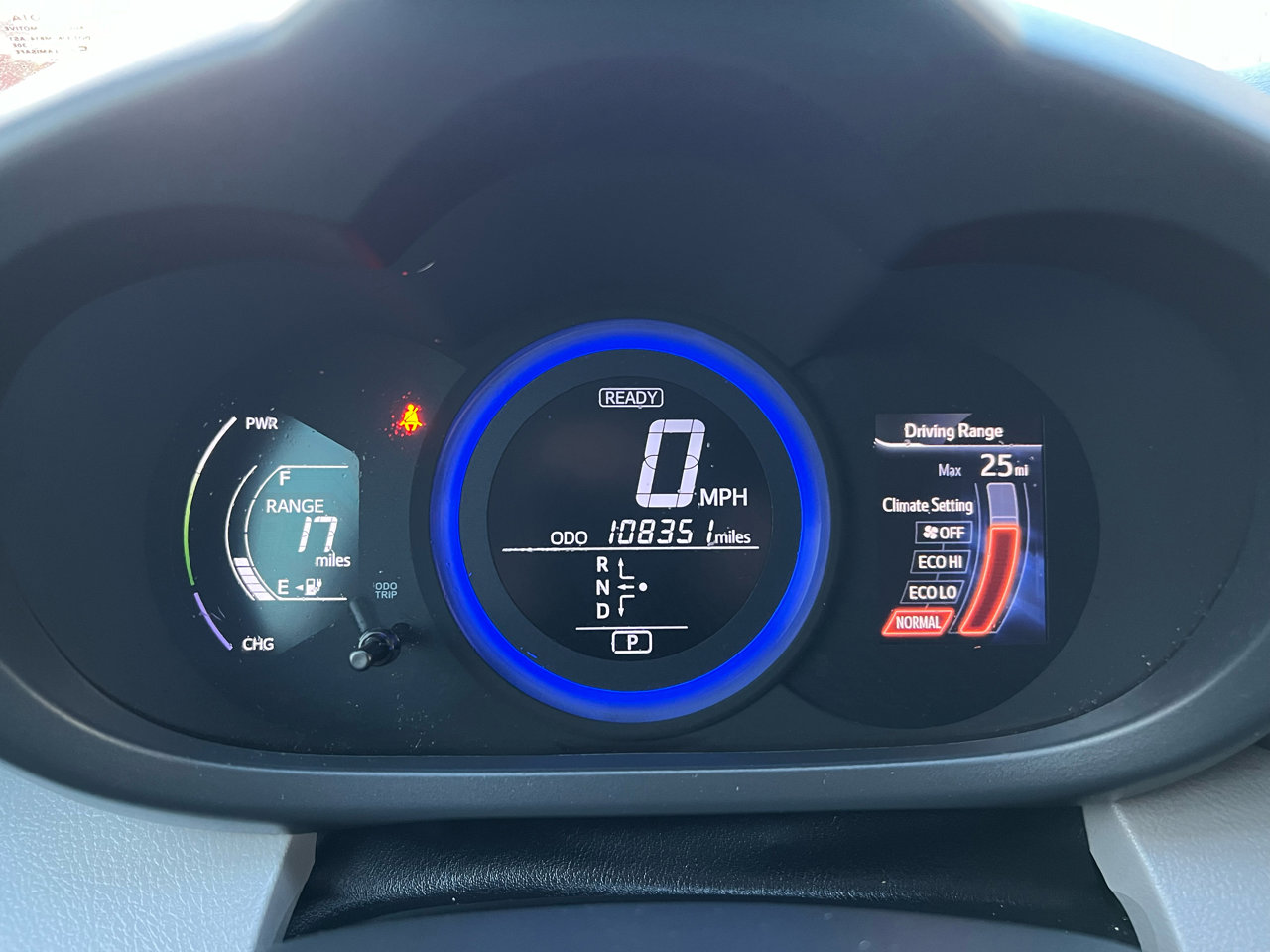 Used 2014 Toyota RAV4 EV image 18