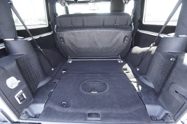 Used 2015 Jeep Wrangler Sport AWD/4WD image 24