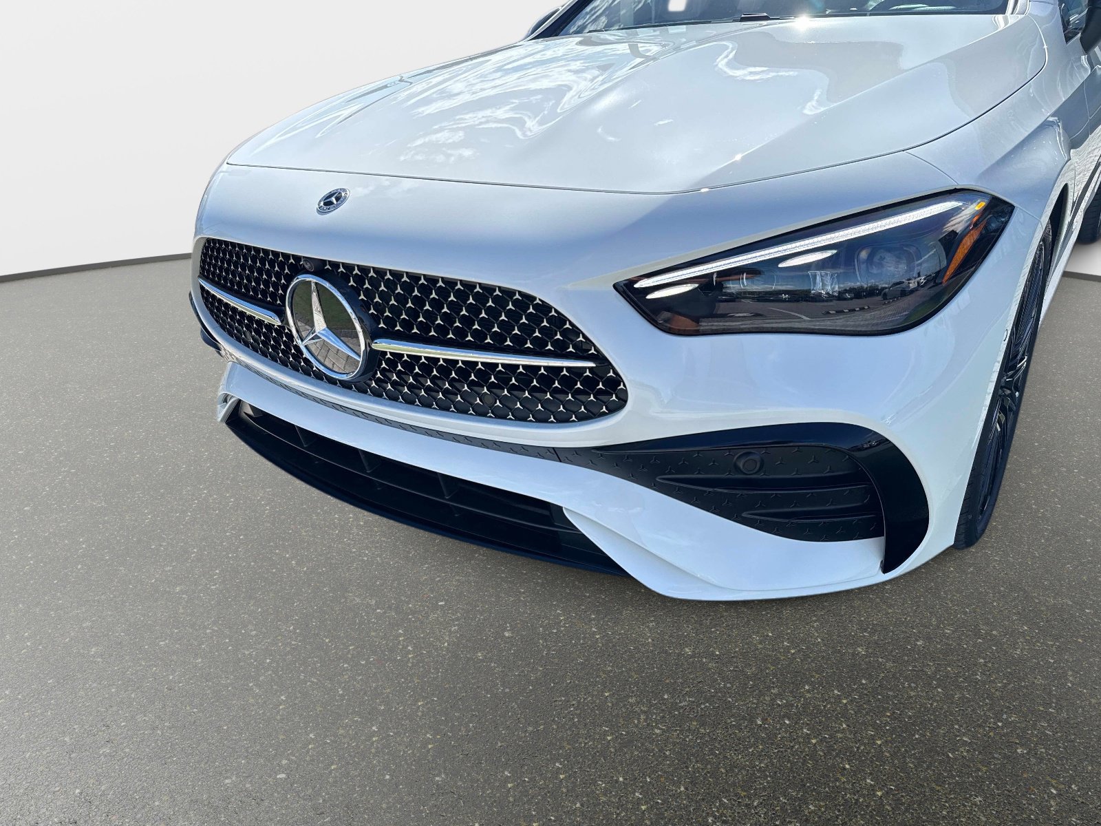 New 2026 Mercedes-Benz CLE 300 4MATIC Coupe image 9