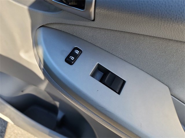 Used 2012 Toyota Corolla LE image 18