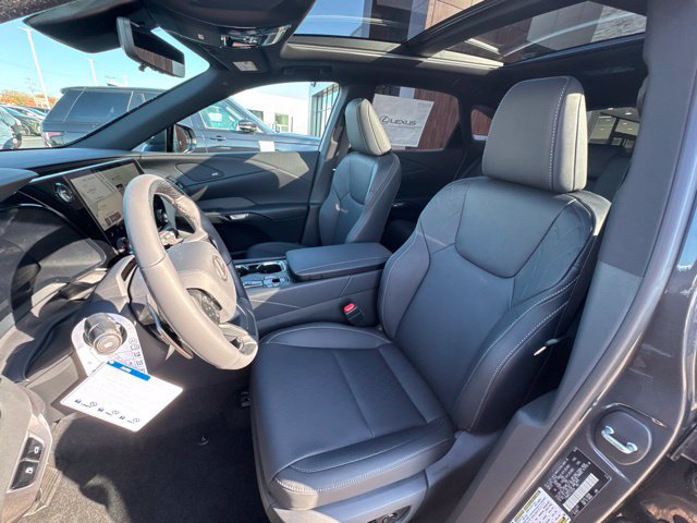 New 2026 Lexus RX 350h AWD/4WD image 18