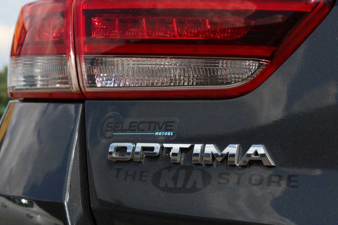 Used 2018 Kia Optima SX FWD image 14