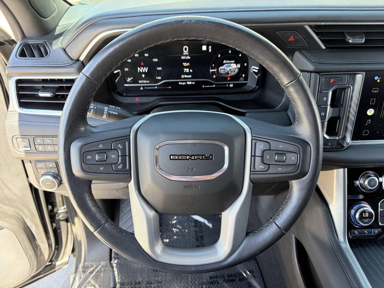 Used 2022 GMC Yukon Denali AWD/4WD image 23