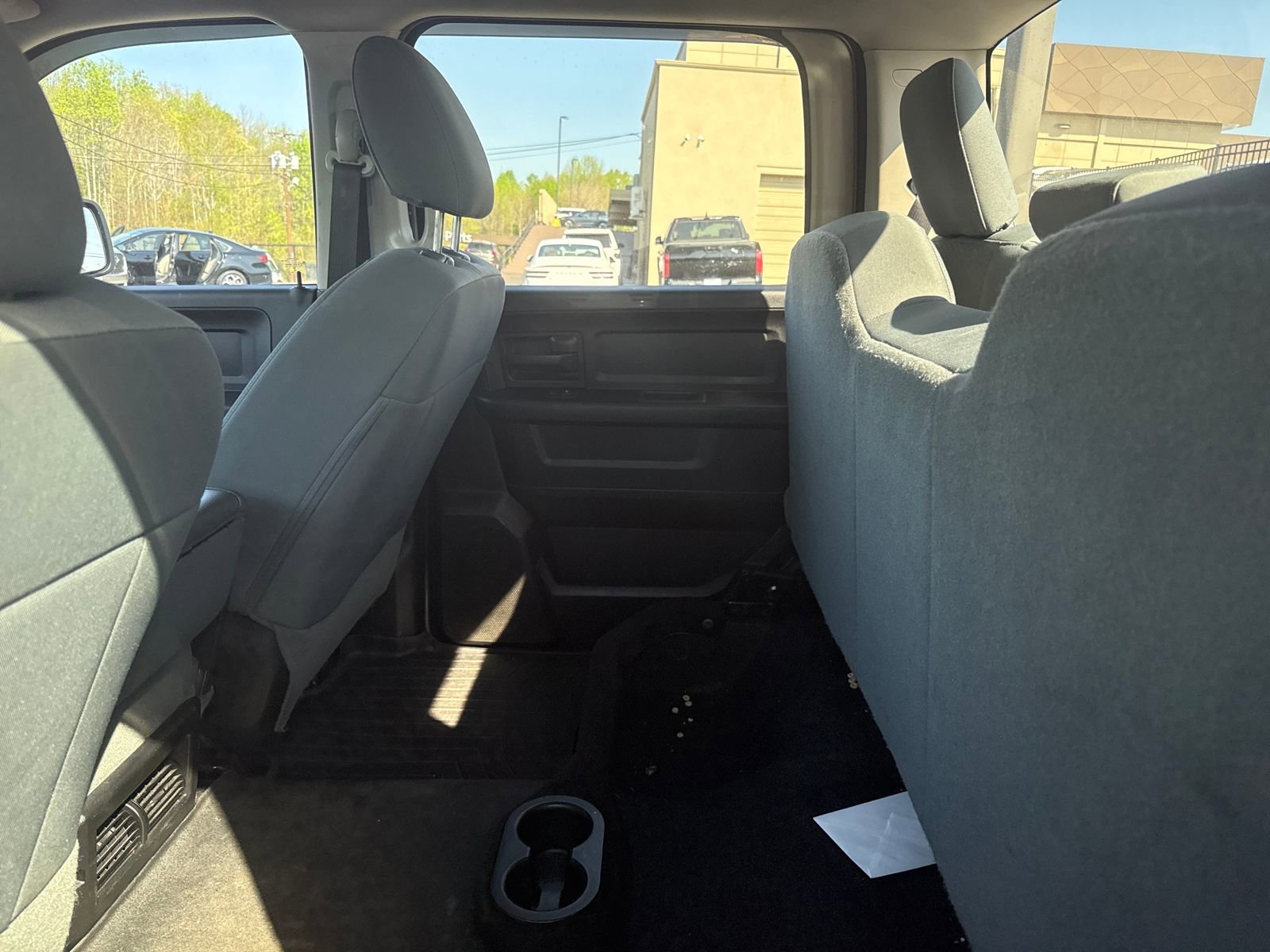 Used 2017 RAM 1500 Express image 8