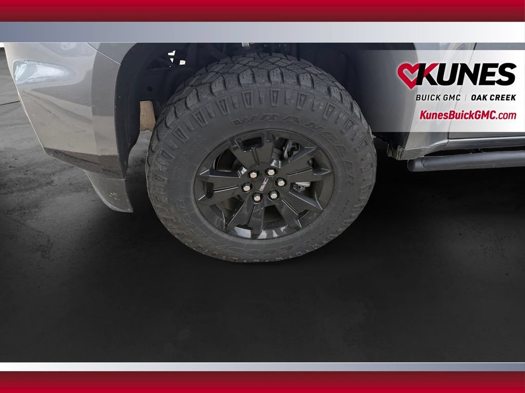 Used 2022 GMC Canyon AT4 AWD/4WD image 13