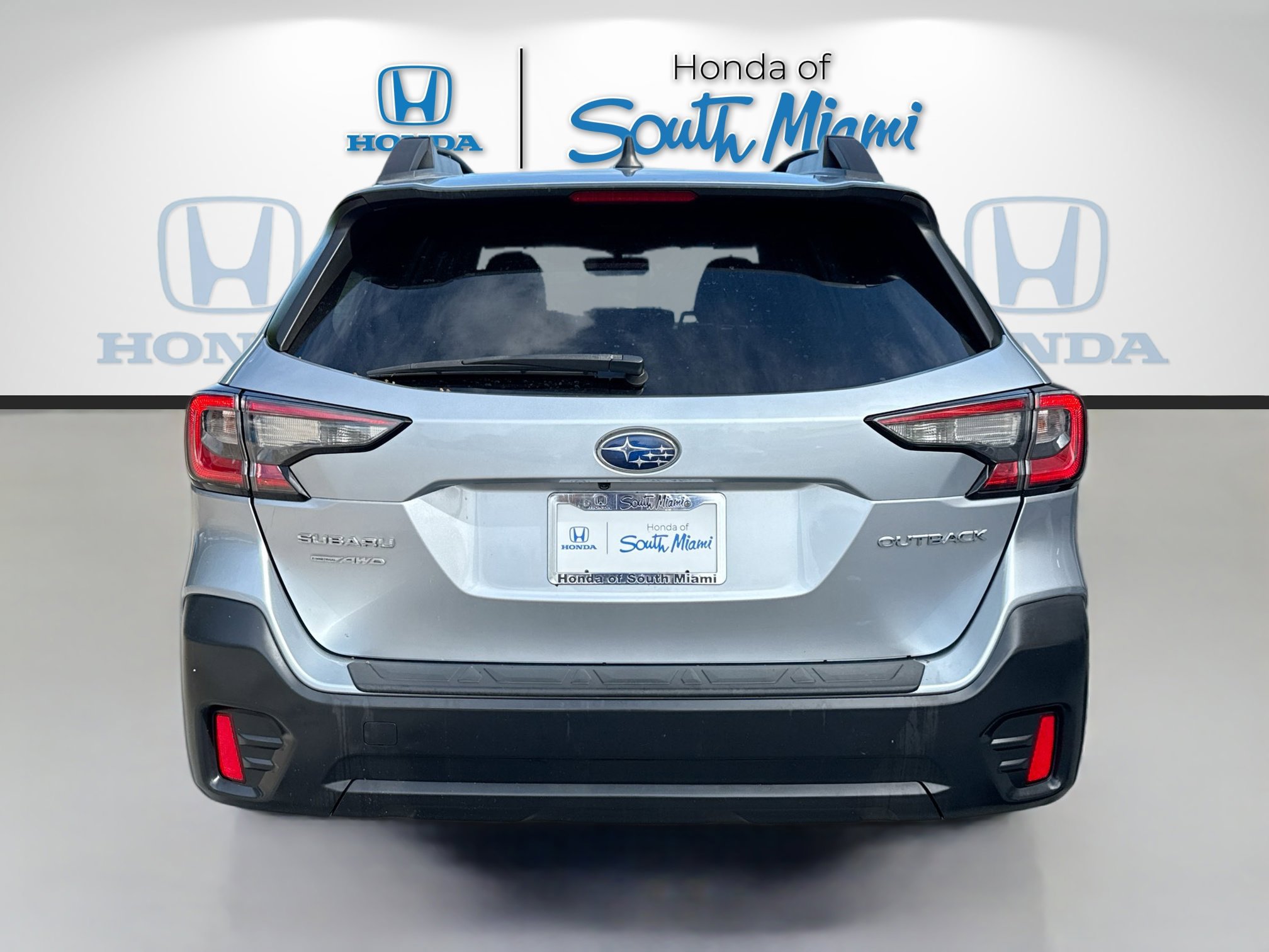 Used 2020 Subaru Outback Premium image 5