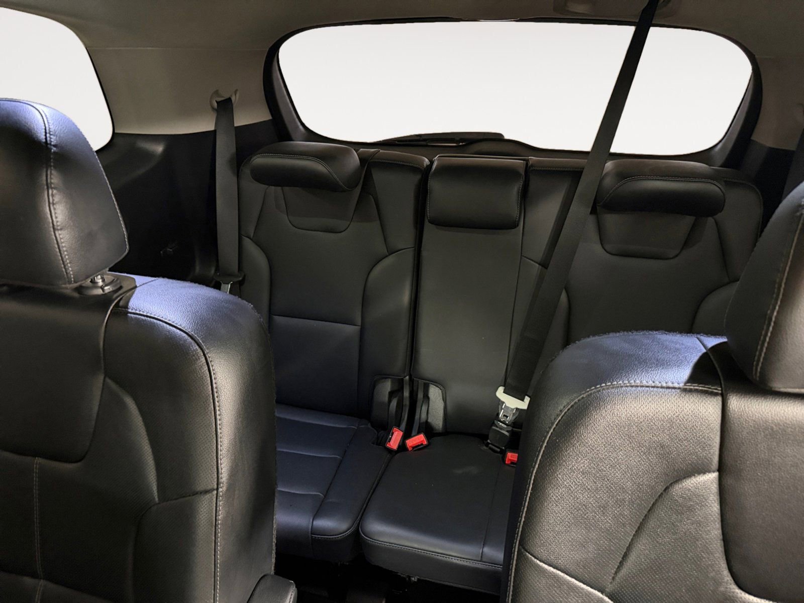 Used 2022 Kia Telluride SX w/ Nightfall Edition Package image 5