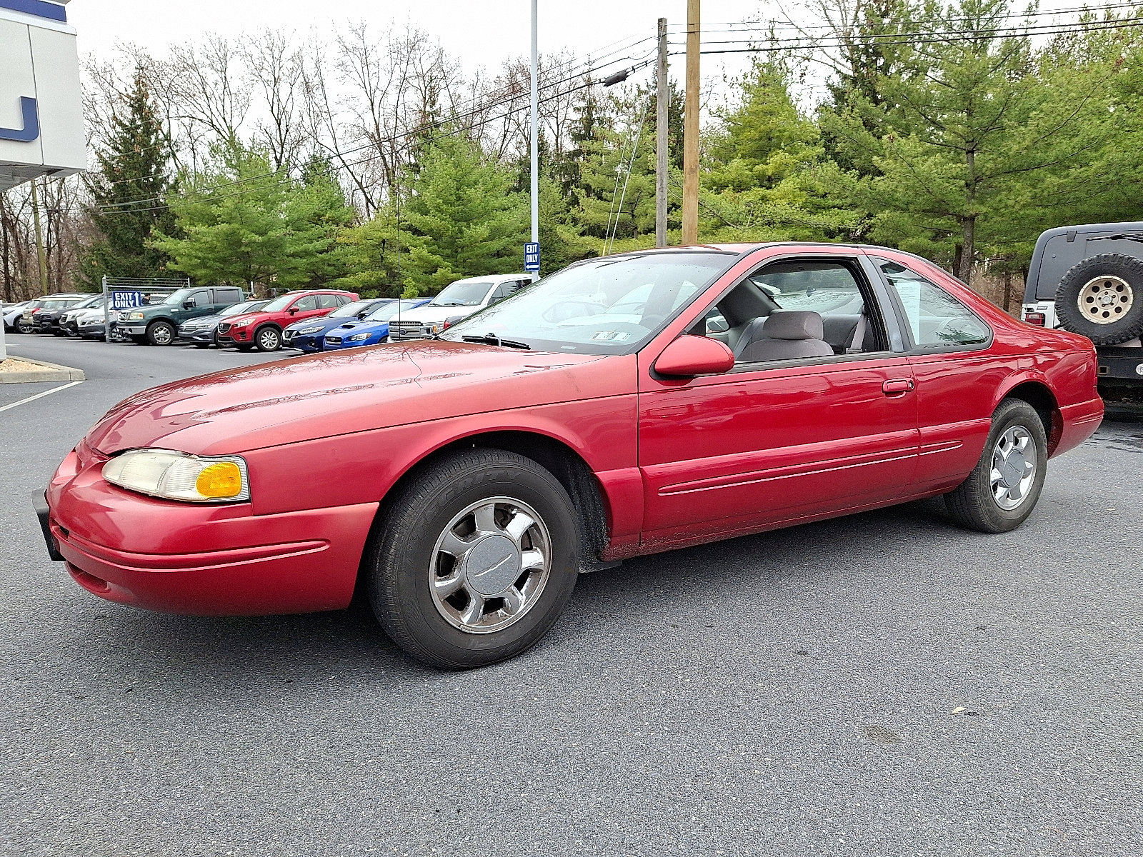 Used 1997 Ford Thunderbird LX image 3