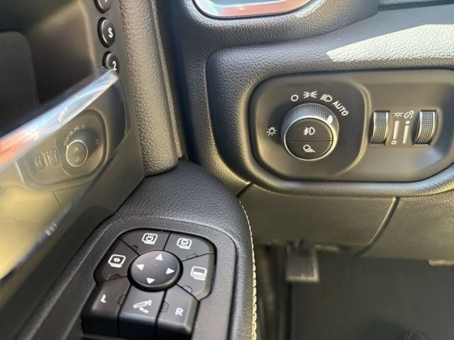 New 2026 RAM 2500 Laramie w/ Night Edition AWD/4WD image 28