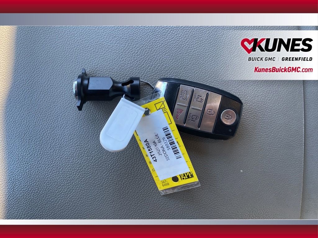 Used 2020 Kia Sedona EX image 19