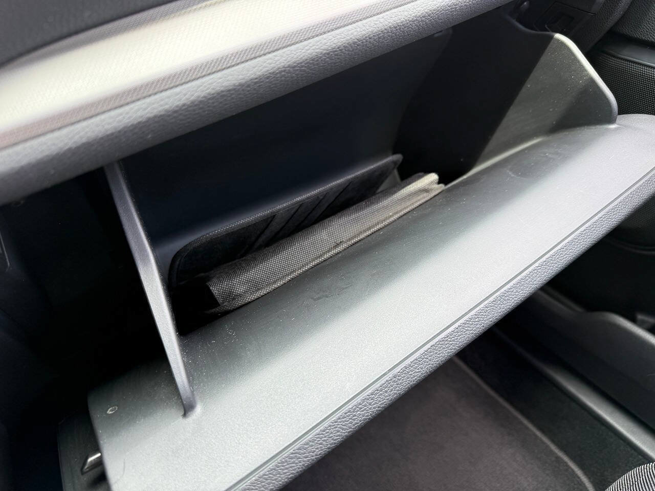 Used 2018 Honda CR-V LX image 94