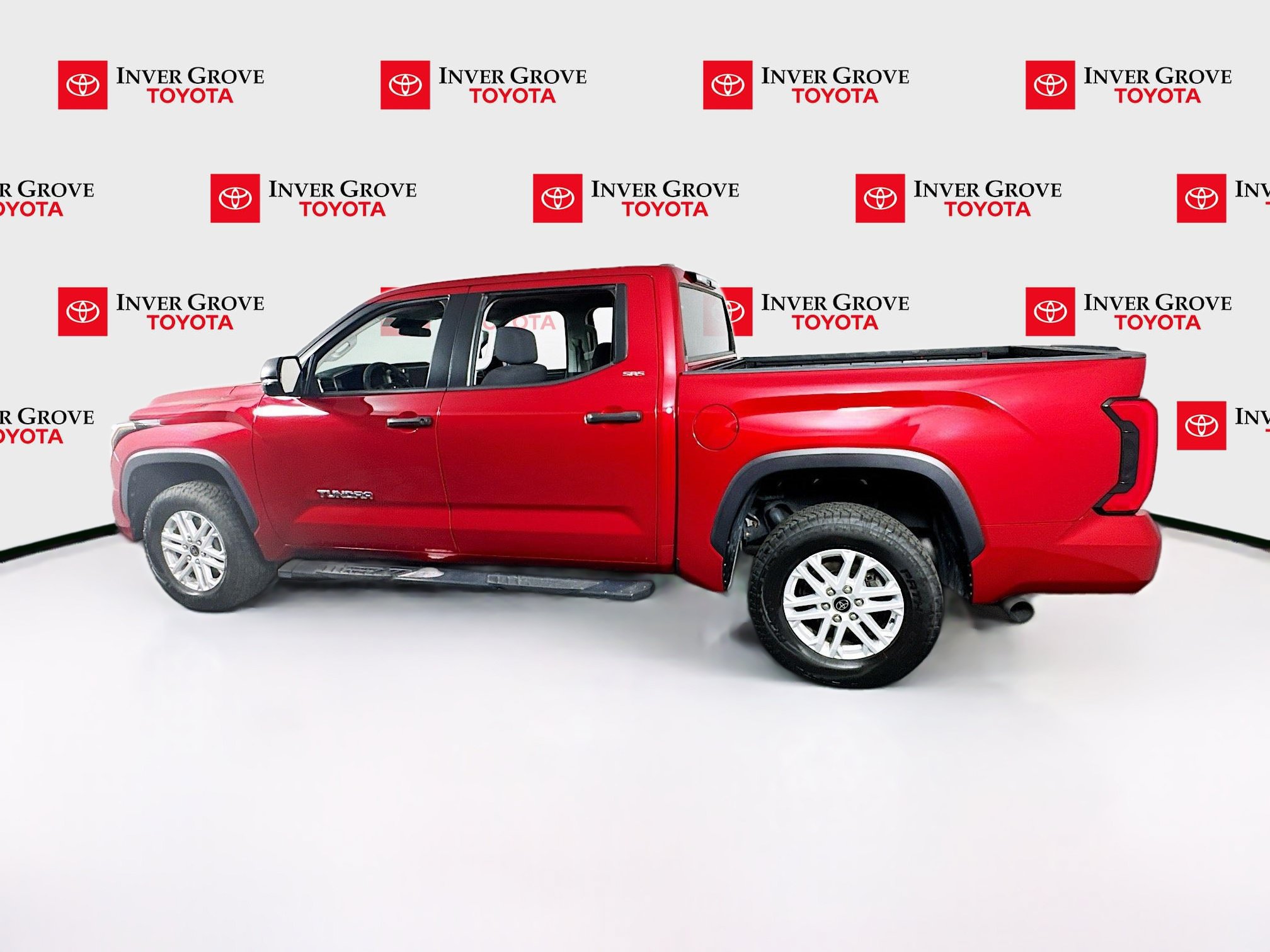 Used 2024 Toyota Tundra SR5 w/ SR5 Convenience Package AWD/4WD image 7