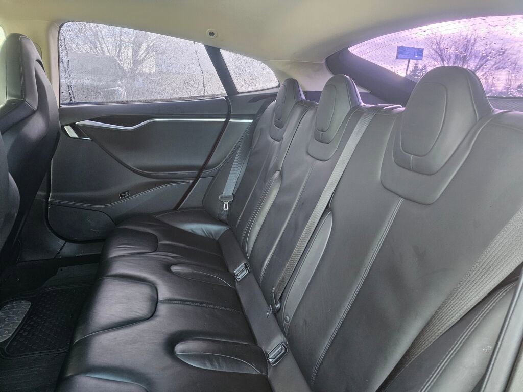 Used 2014 Tesla Model S 60 image 21