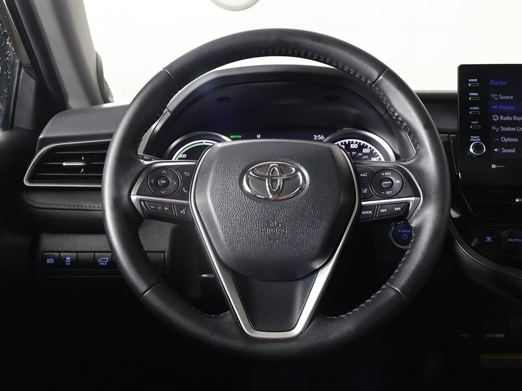 Used 2021 Toyota Camry XLE w/ Navigation Upgrade Package image 38