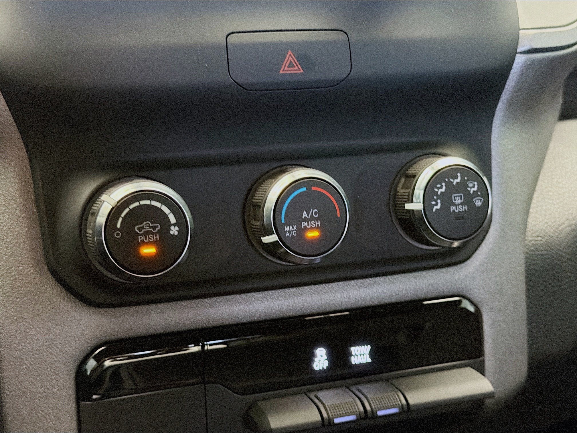 Used 2024 RAM 2500 Tradesman AWD/4WD image 10
