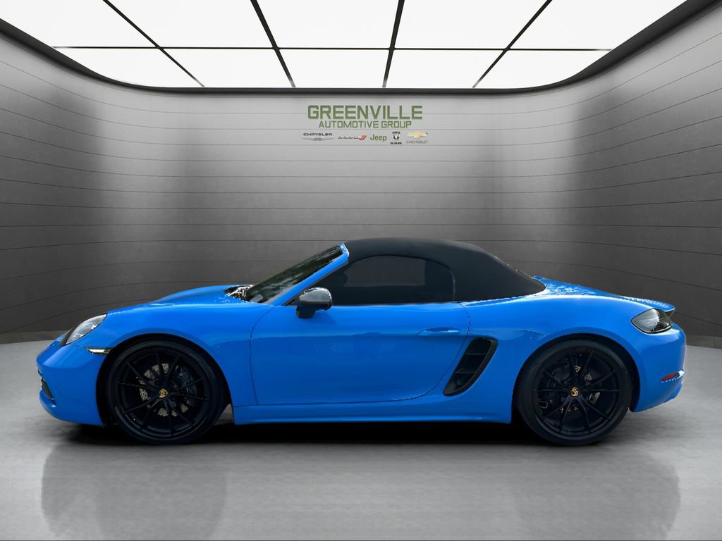 Used 2022 Porsche 718 Boxster image 11