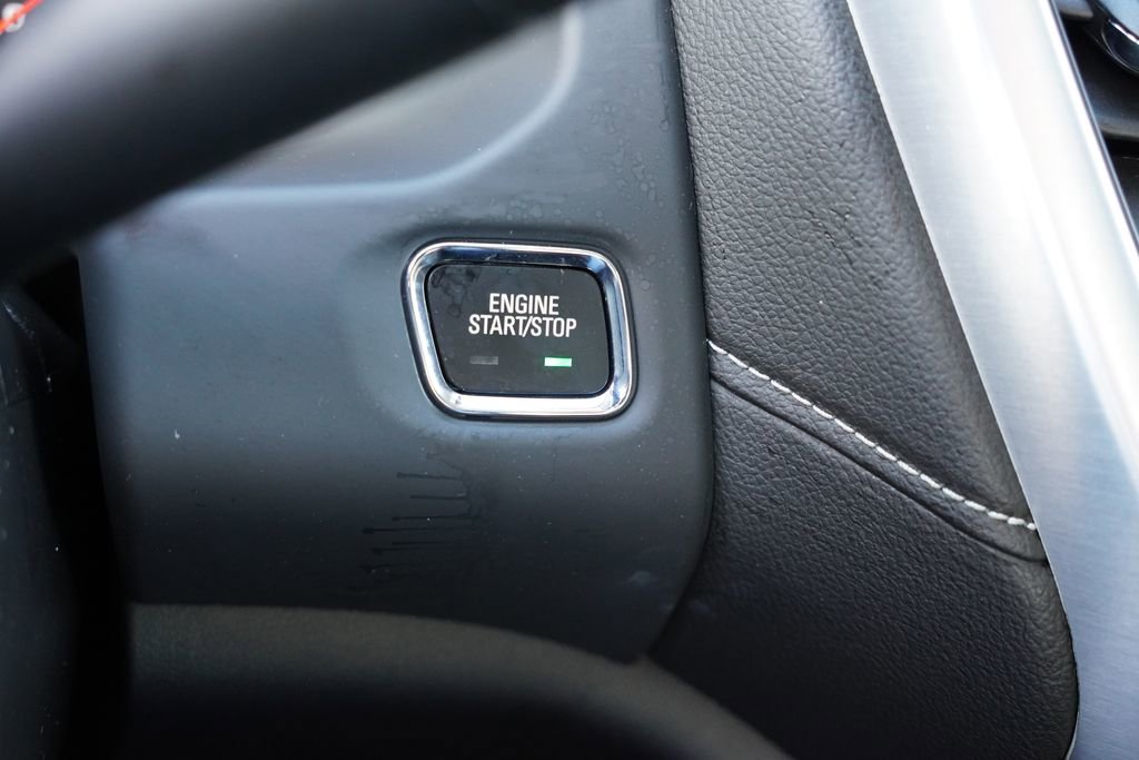 Certified 2023 GMC Acadia SLE w/ Driver Convenience Package image 32