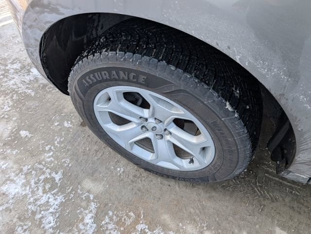 Used 2013 Ford Edge SEL image 7