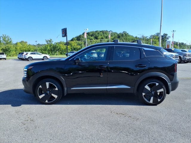 Used 2026 Nissan Kicks SR w/ Cold Weather Package AWD/4WD image 8