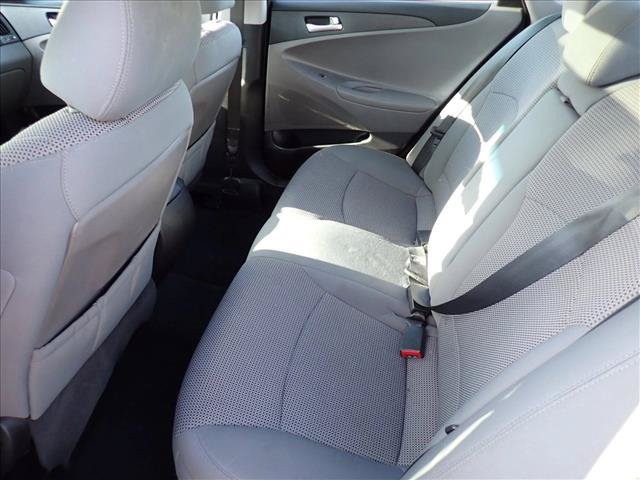 Used 2011 Hyundai Sonata GLS FWD image 6