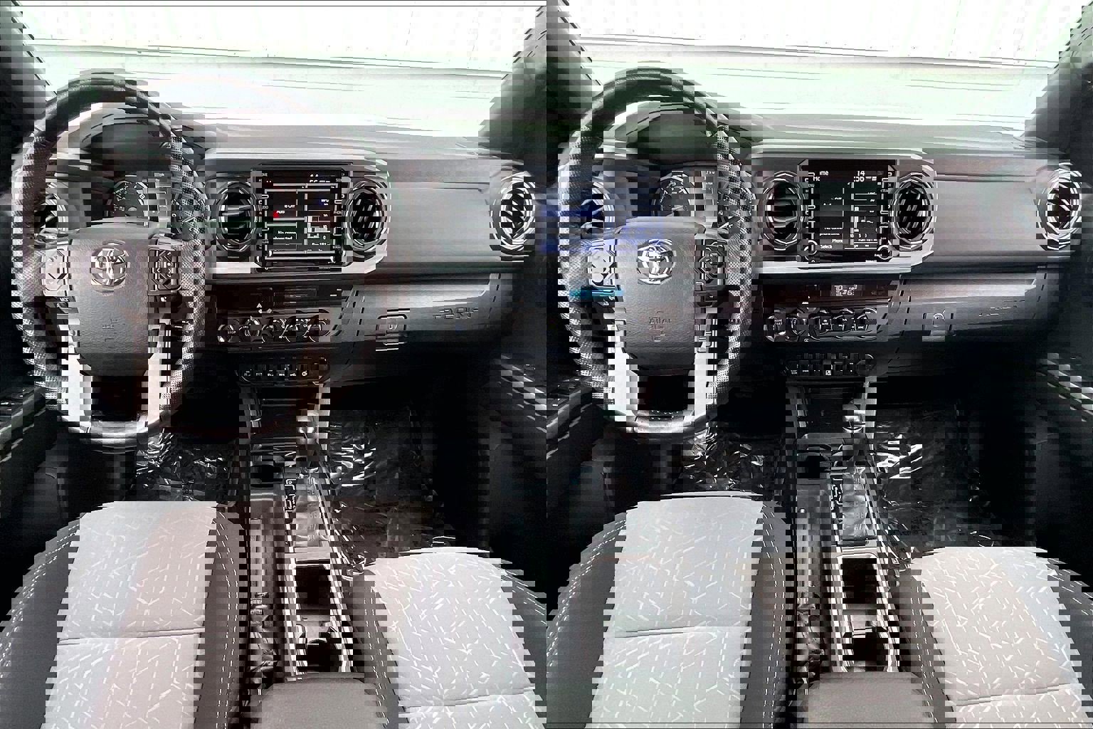 Used 2023 Toyota Tacoma TRD Off-Road image 19