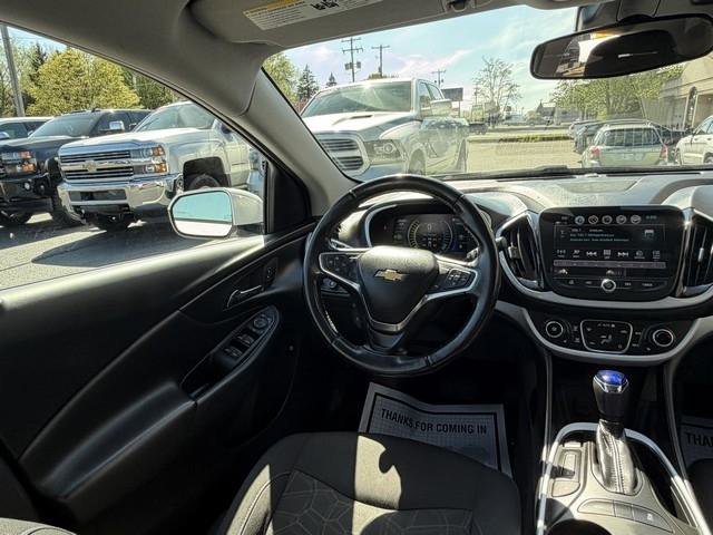 Used 2018 Chevrolet Volt LT w/ Comfort Package FWD image 24