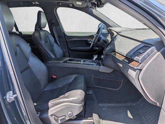 Used 2019 Volvo XC90 T5 Momentum w/ Protection Package AWD/4WD image 21