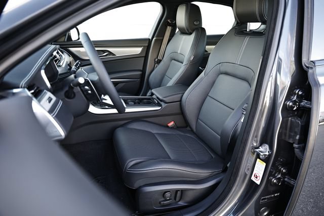 New 2024 Jaguar XF R-Dynamic SE AWD/4WD image 26