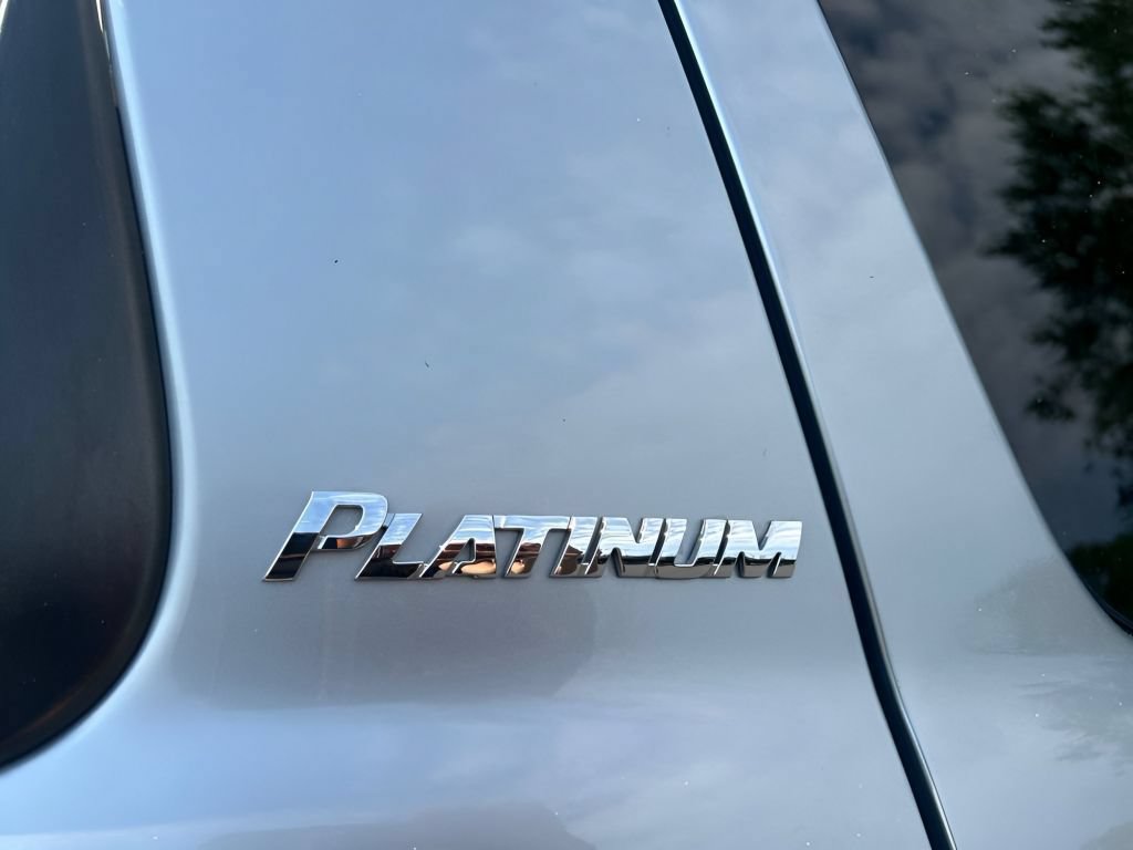 Used 2014 Toyota Sequoia Platinum RWD image 13