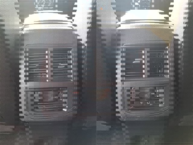 Used 2022 Volkswagen Atlas SE image 12