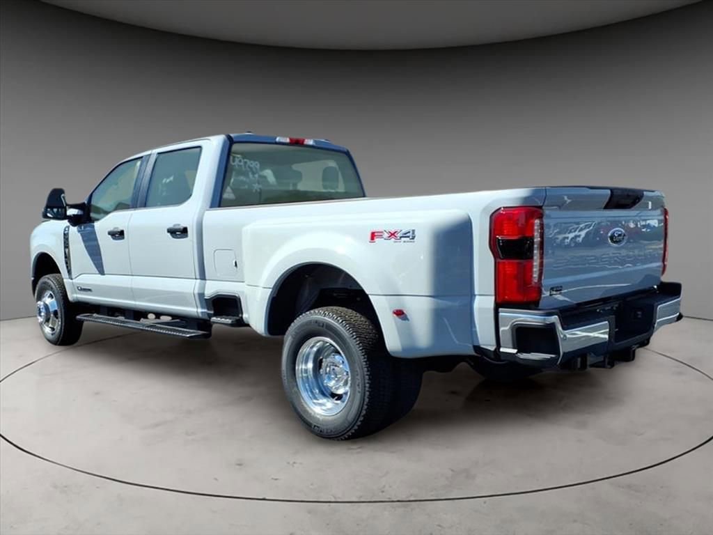 New 2026 Ford F350 XL w/ 360-Degree Camera Package image 3