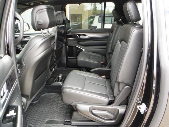 New 2026 Jeep Grand Wagoneer L Limited AWD/4WD image 57