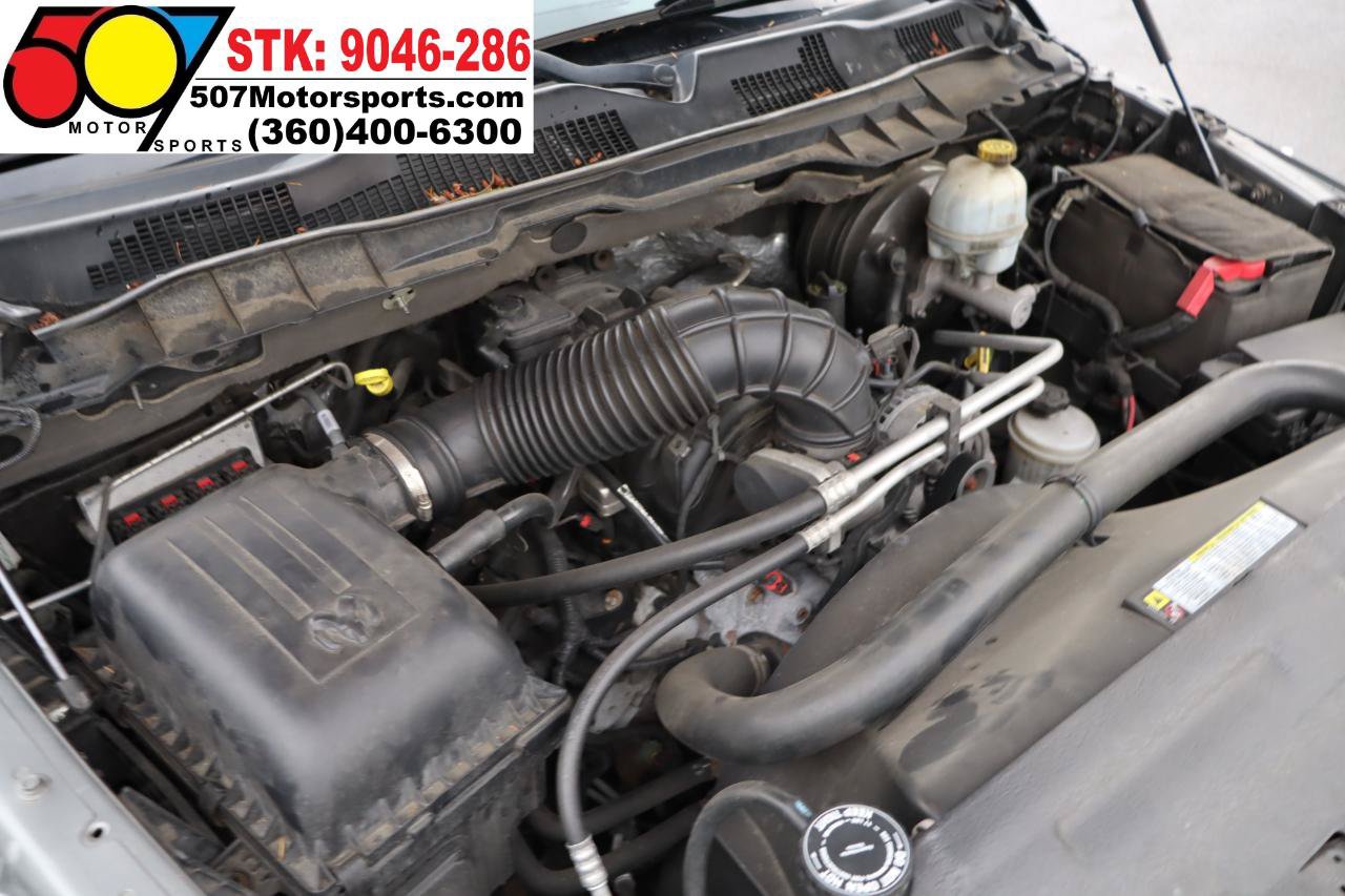 Used 2011 RAM 1500 Laramie AWD/4WD image 25