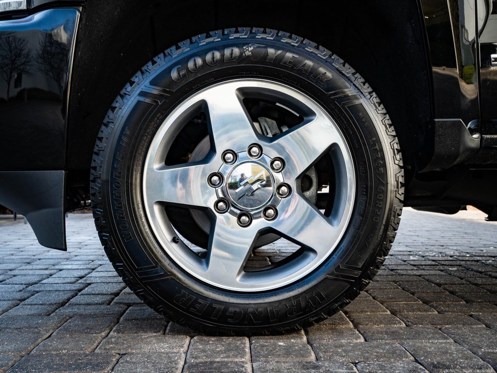 Used 2018 Chevrolet Silverado 2500 High Country image 13