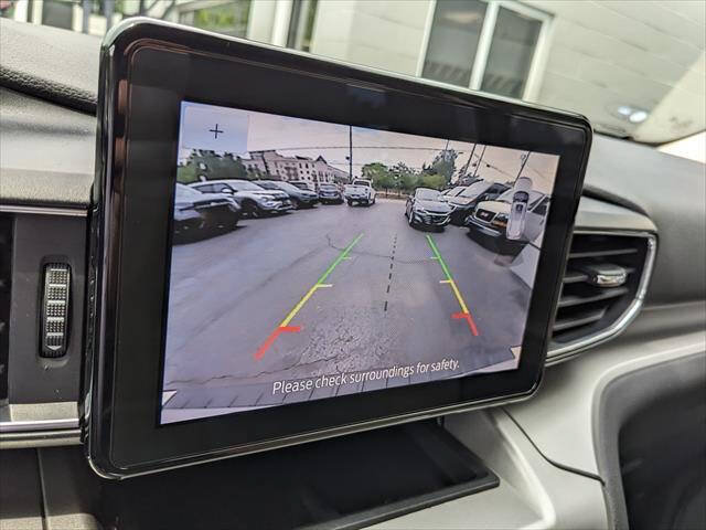 Used 2022 Ford Explorer XLT w/ Equipment Group 202A RWD image 27
