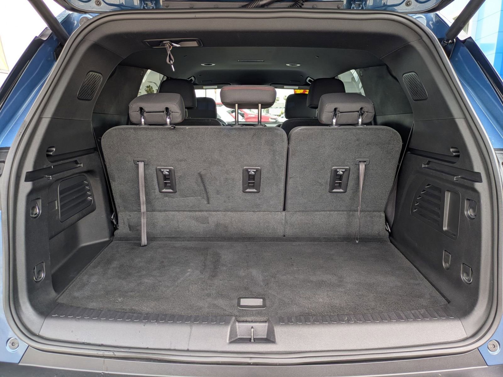 Used 2024 Chevrolet Traverse Z71 w/ LPO, Cargo Package AWD/4WD image 25