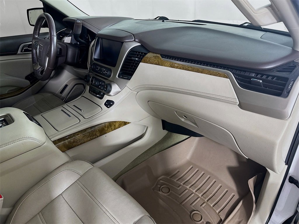 Used 2017 GMC Yukon Denali w/ Open Road Package image 32