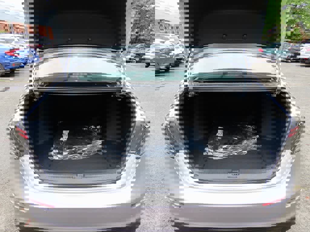 New 2025 Honda Accord Touring image 11