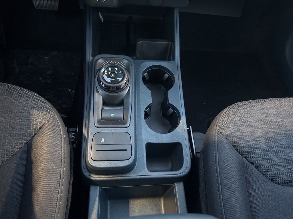 New 2026 Ford Maverick XL image 18