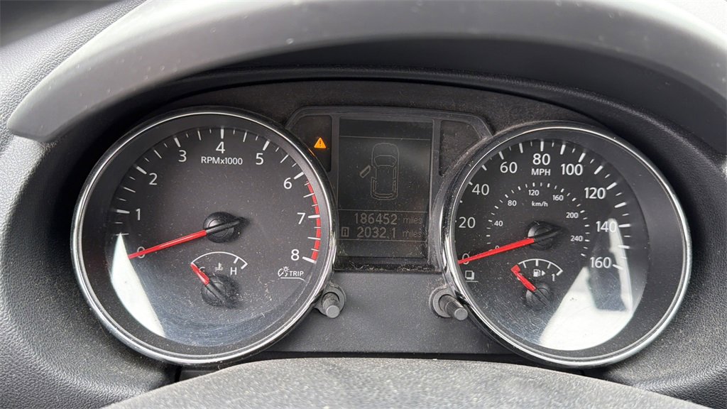 Used 2011 Nissan Rogue SV image 9