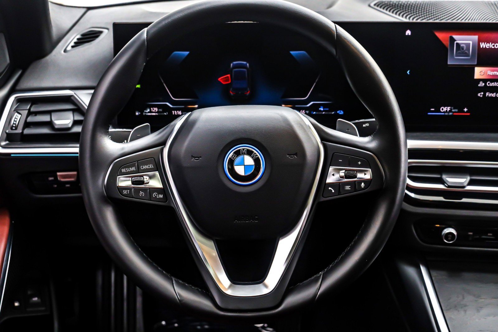 Used 2023 BMW 330e w/ Convenience Package image 19