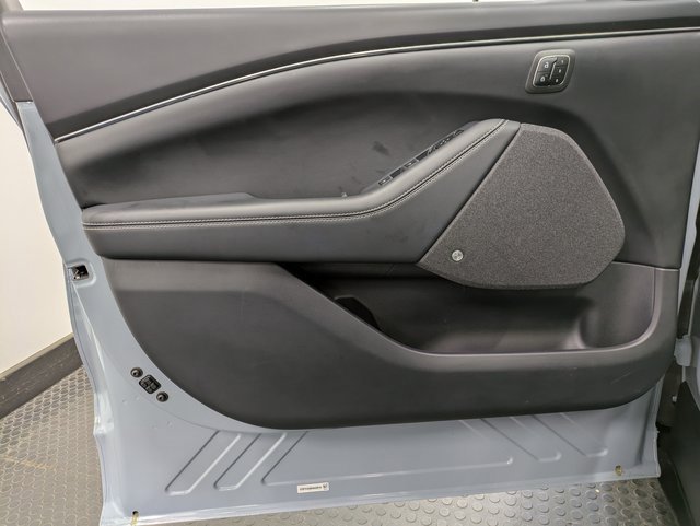 Used 2024 Ford Mustang Mach-E Premium image 8