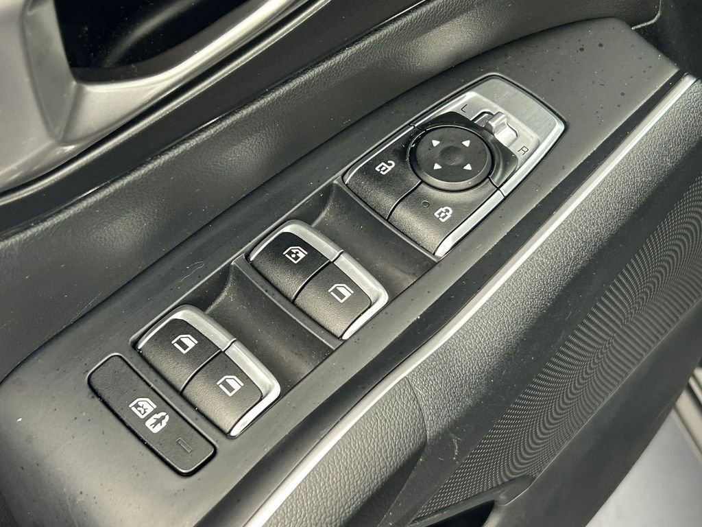 Used 2023 Kia Sorento LX FWD image 14