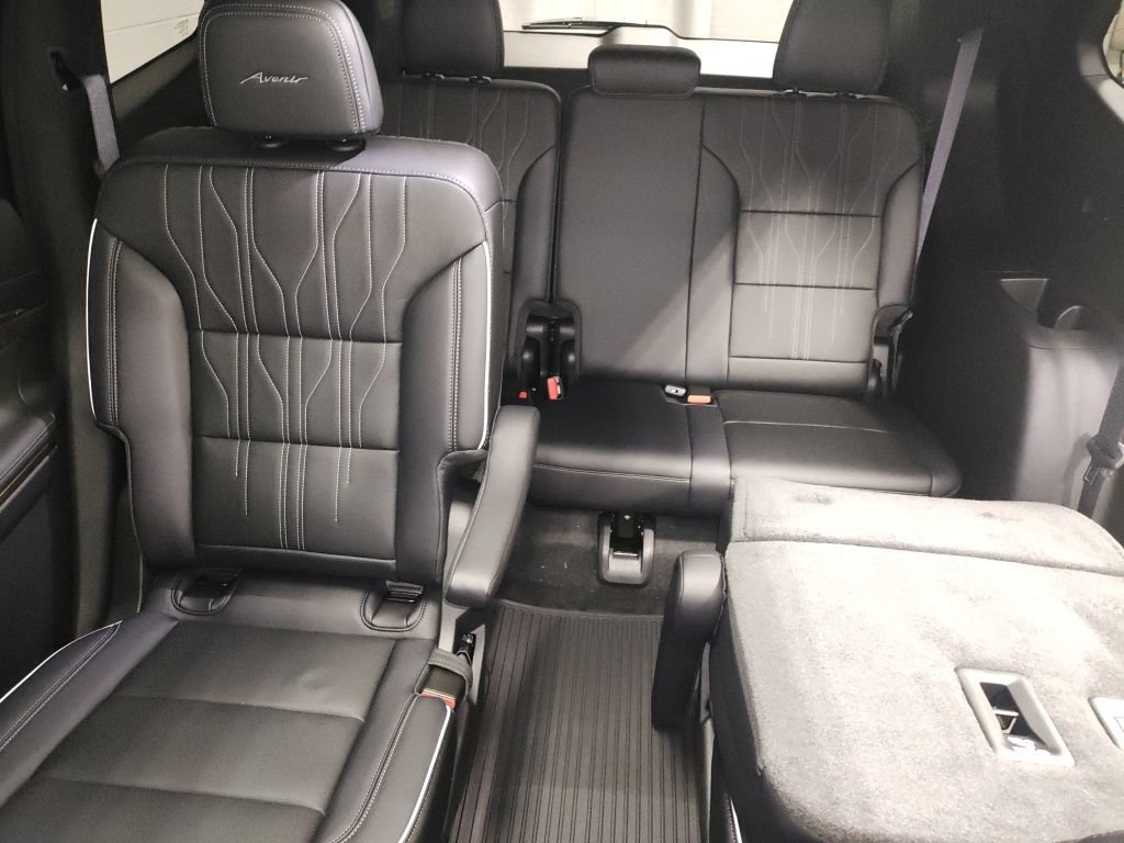 New 2026 Buick Enclave Avenir w/ Super Cruise Package AWD/4WD image 29