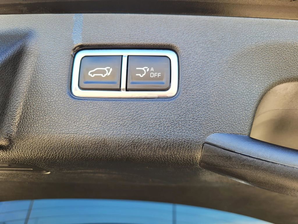 Used 2024 Kia Sorento SX Prestige w/ Sage Leather Package image 16