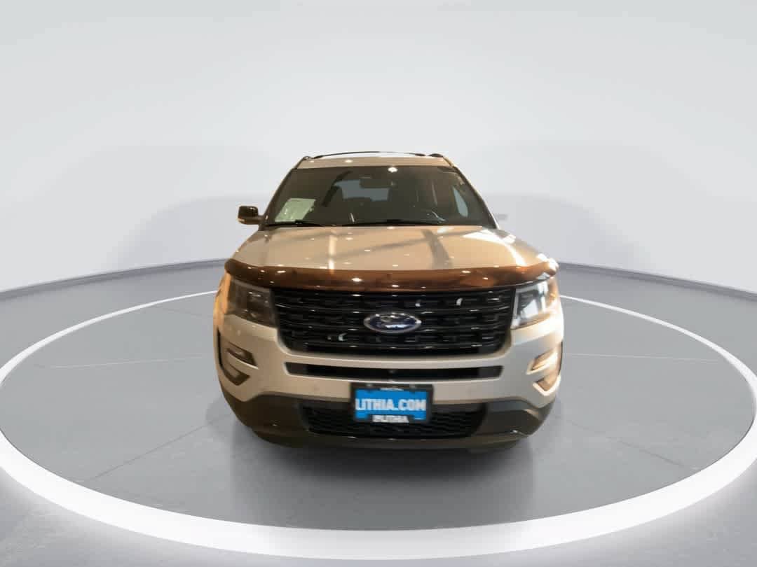 Used 2017 Ford Explorer Sport w/ Equipment Group 401A AWD/4WD image 3