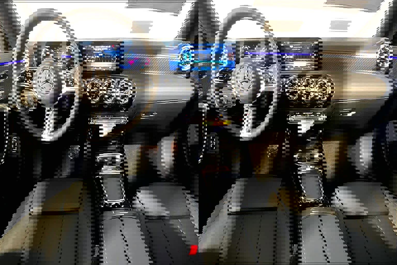 New 2026 Mercedes-Benz CLA 250 4MATIC image 14