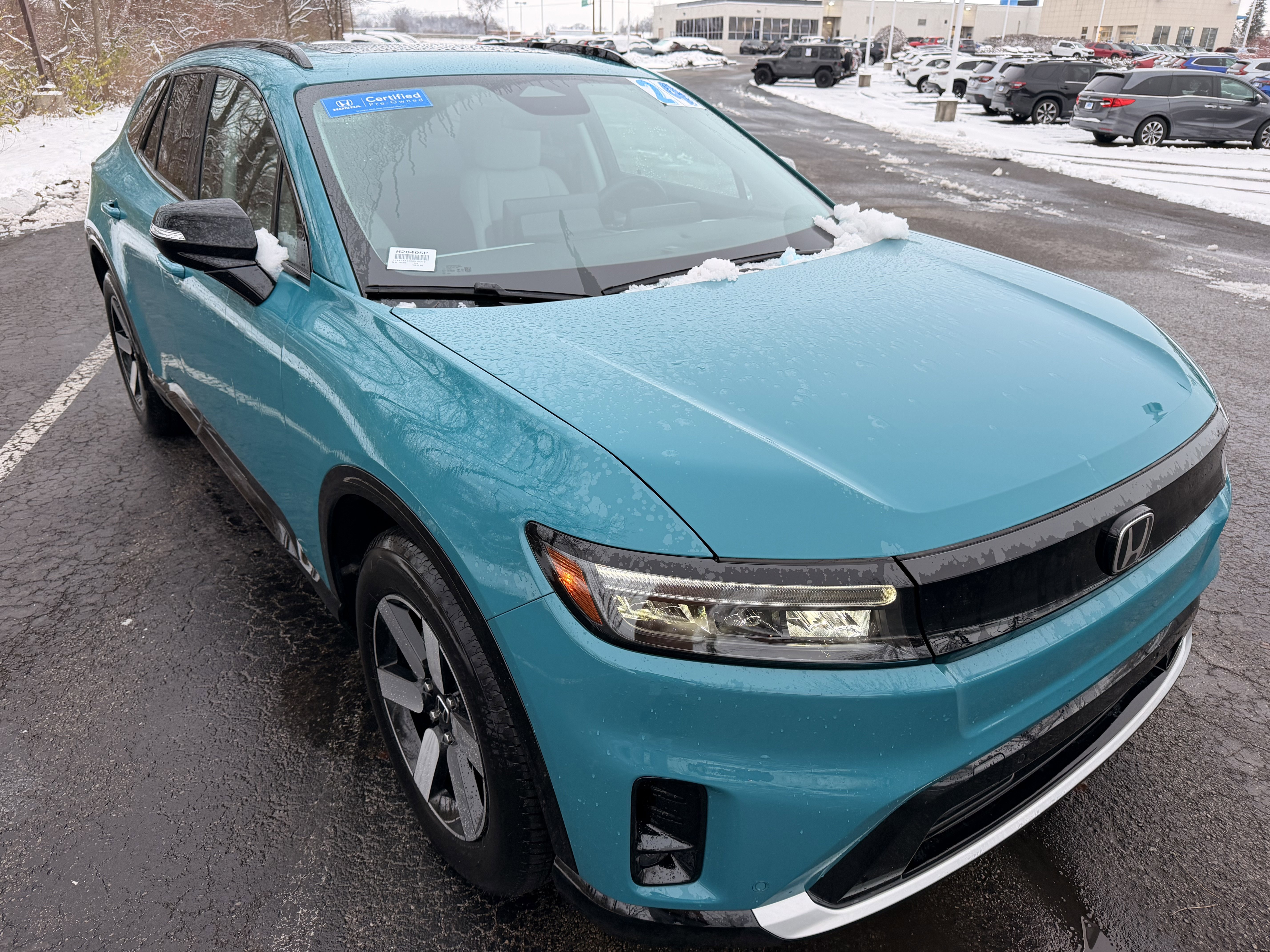 Used 2024 Honda Prologue Touring image 1