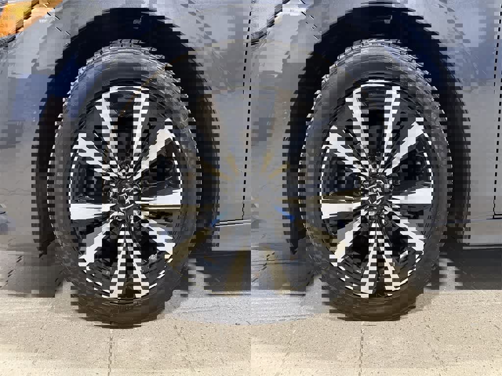 Used 2022 Honda Civic EX image 10